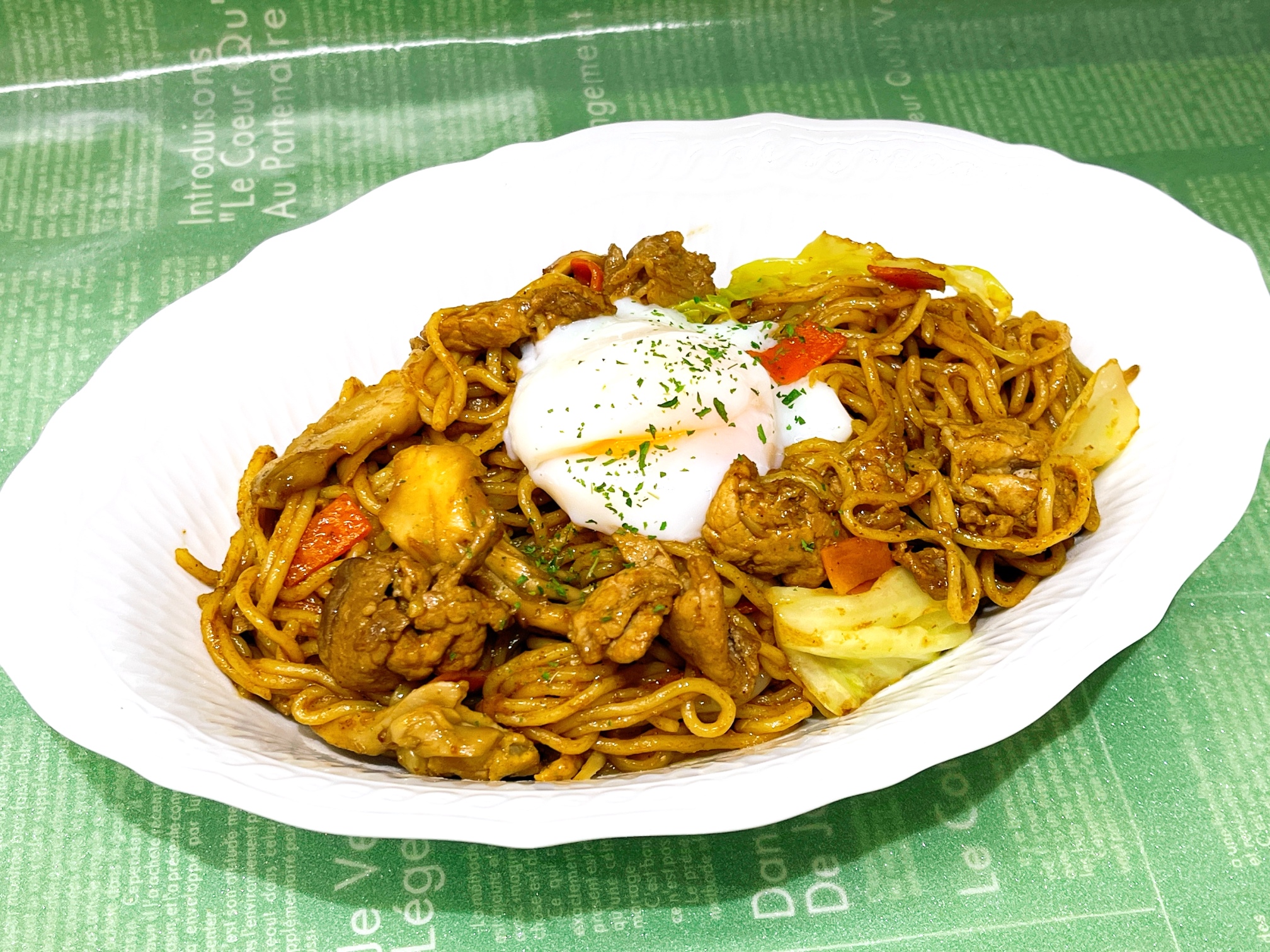 お肉たっぷりカレー焼きそば