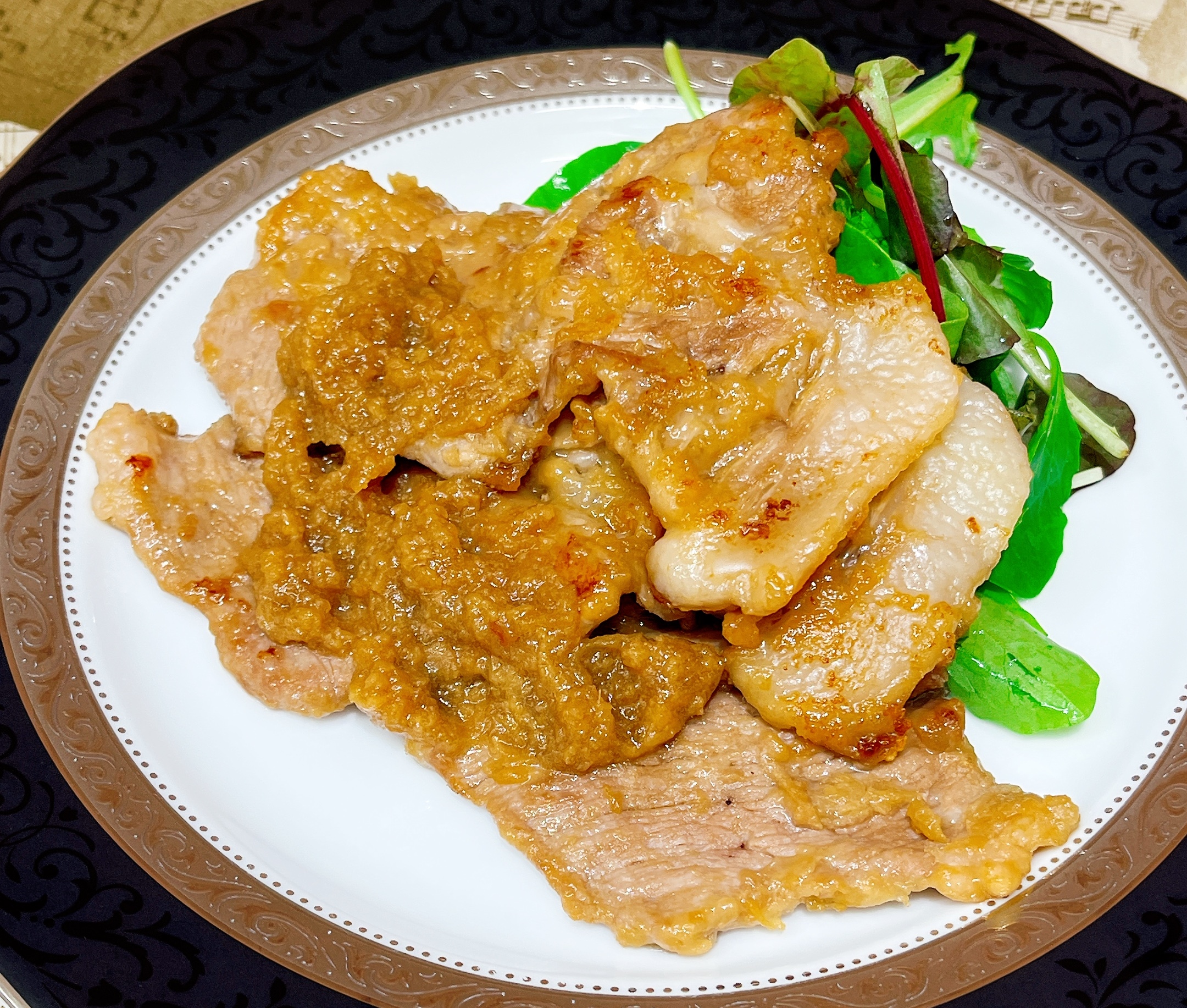 豚の生姜焼き、すりおろしりんご入り