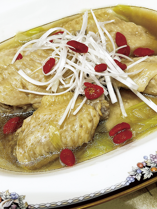 鶏手羽肉de参鶏湯