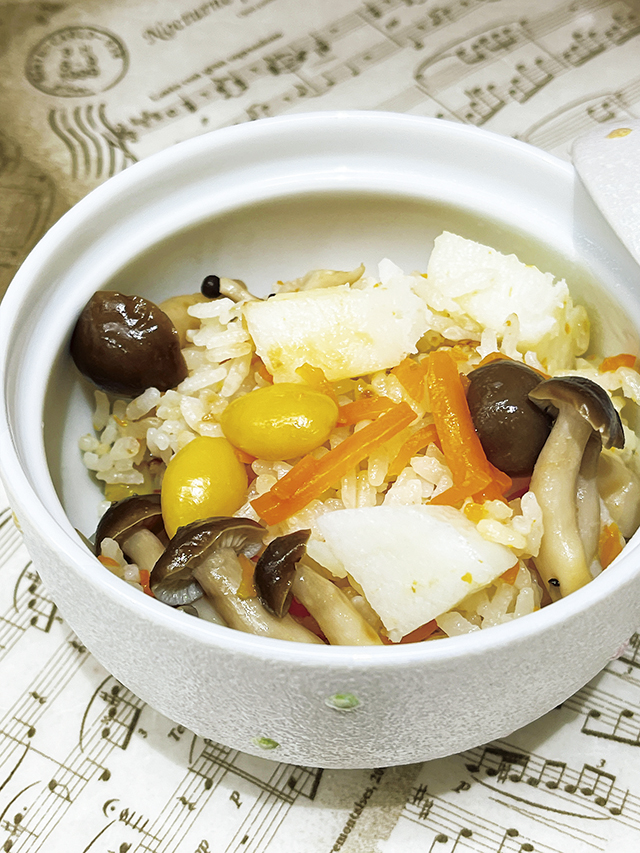 しめじと長芋の炊込みご飯