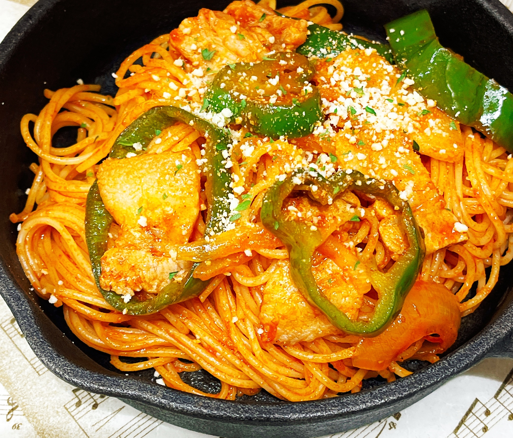 豚バラ肉deナポリタン
